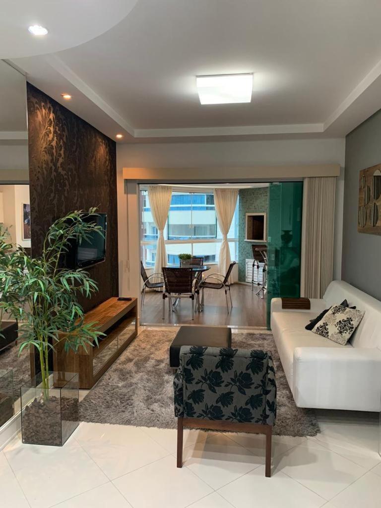 Em Apartamento Balneario Camboriu
